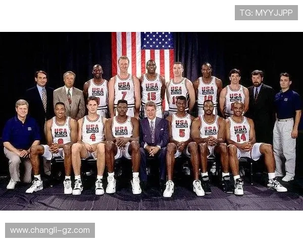 卡尔·马龙：从盐湖城到篮球殿堂的伟大征程与传奇人生