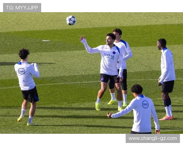 巴黎圣日耳曼激情对决：聚焦本赛季最具看点的顶级足球对抗战