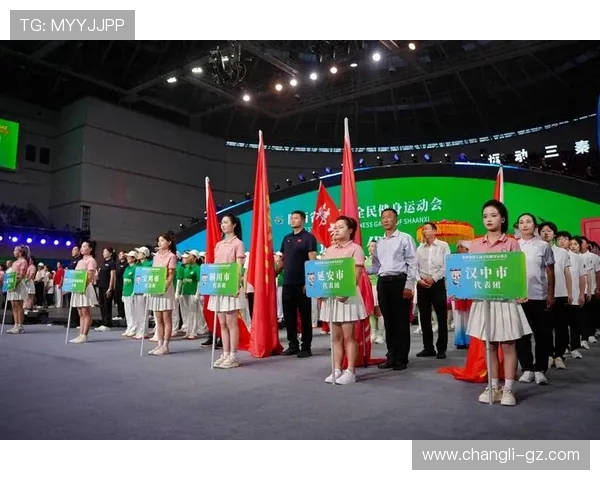 体育精神与竞技风采融合发展推动全民健身与专业赛事共赢新局面