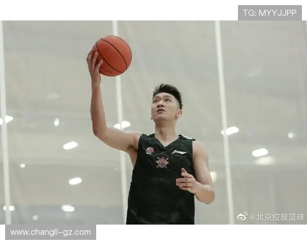 孙悦的篮球传奇：从青涩少年到CBA明星的成长之路与奋斗故事